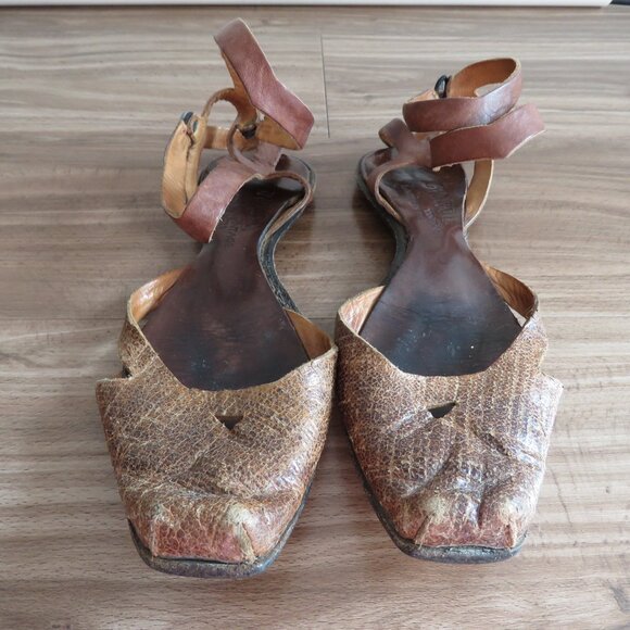 CYDWOQ VINTAGE Brown Leather Square Toe Ankle Strap Sandals Offbeat Quirky Boho - Picture 5 of 13